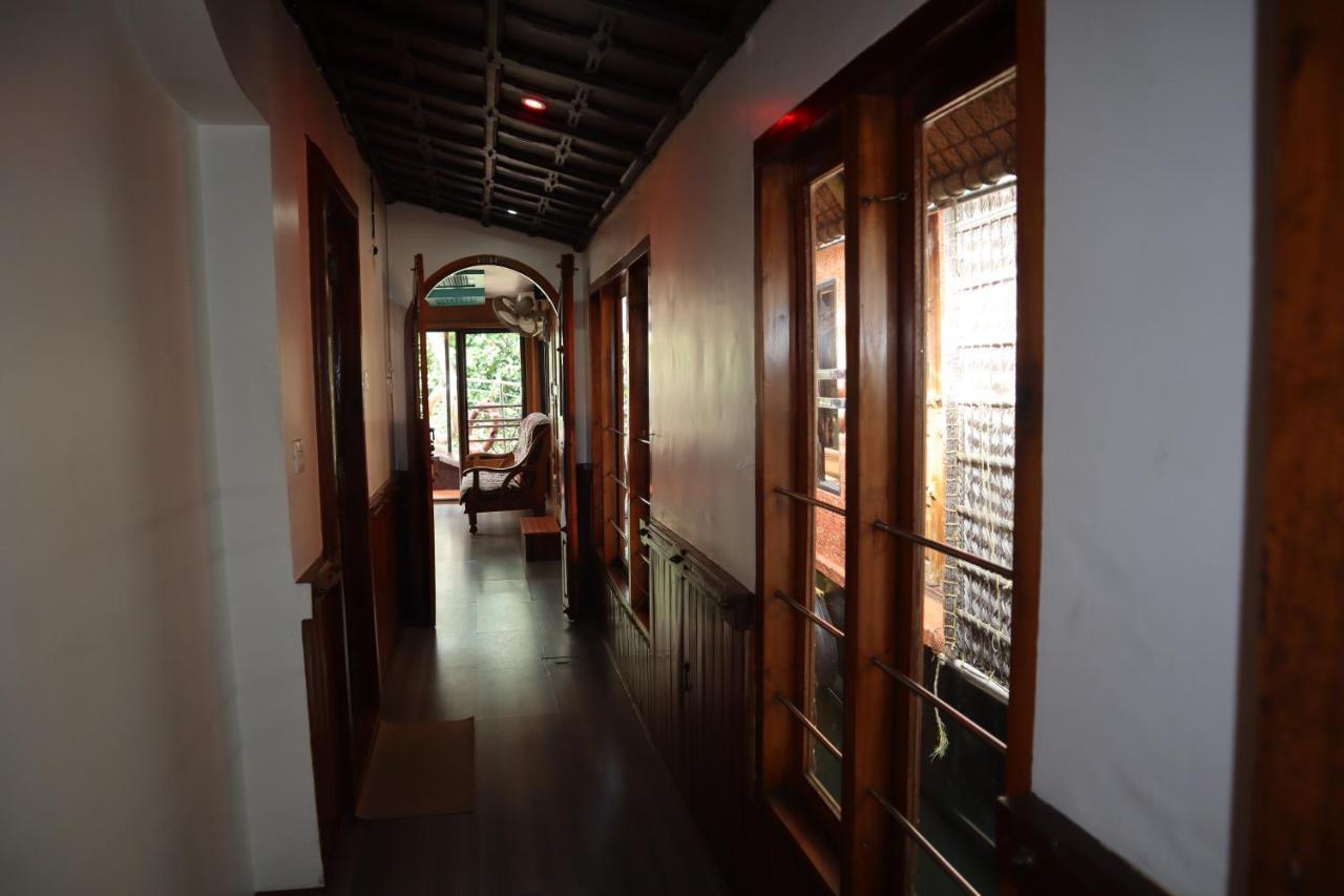 Kera Houseboats Alleppey Alappuzha Exterior photo
